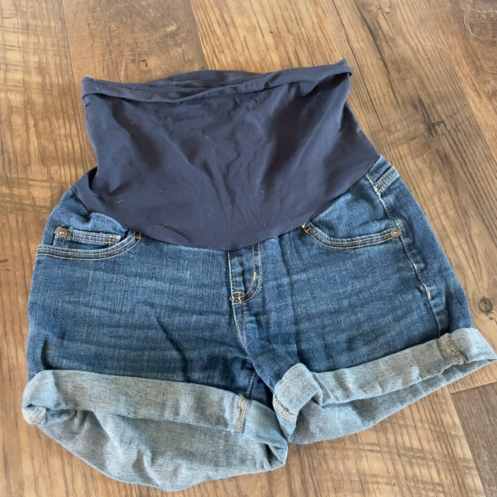 Isabel Maternity by Ingrid & Isabel High Waist Denim Shorts